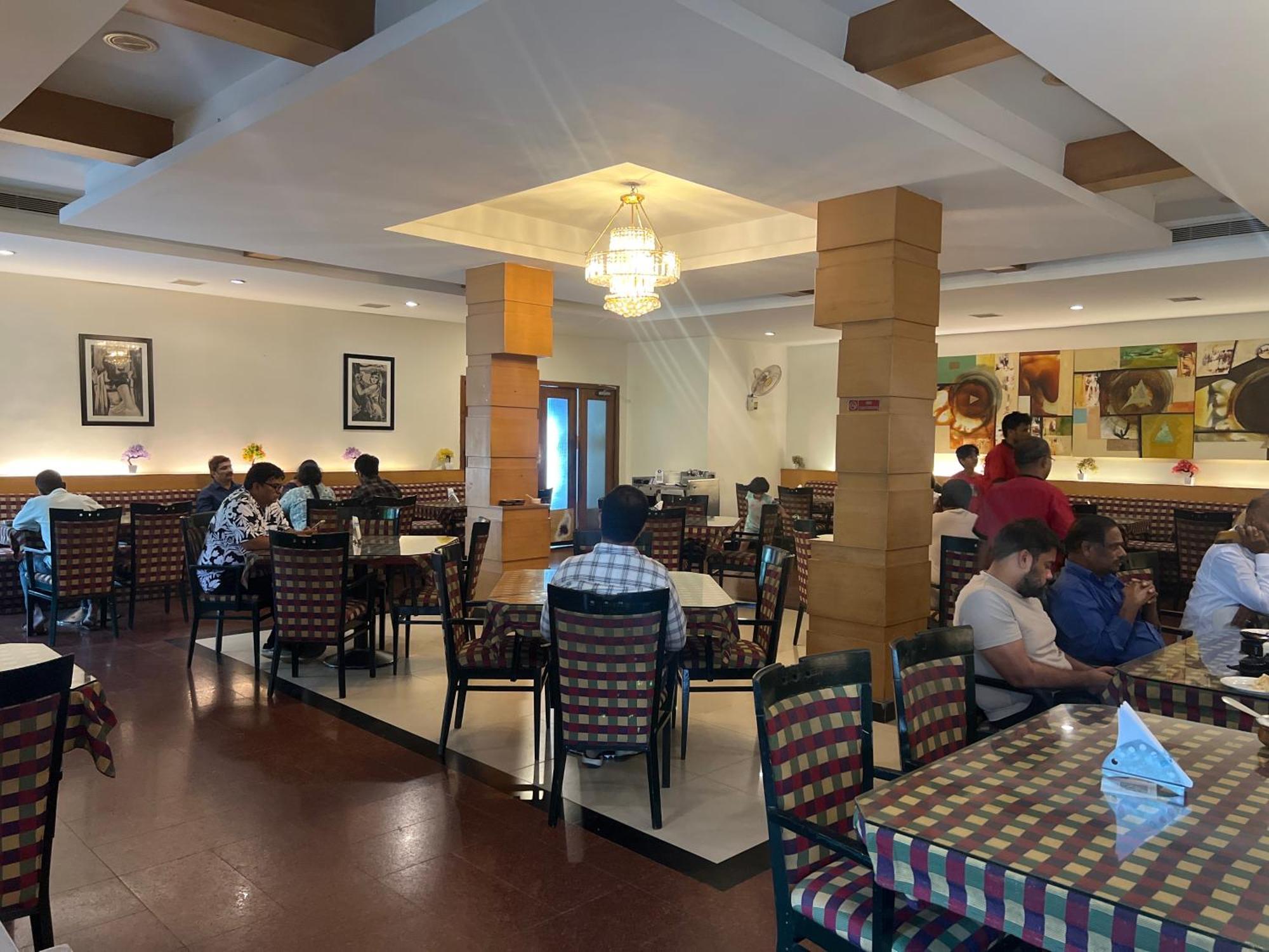 Varada Nagavali Hotel Srikakulam Exteriör bild
